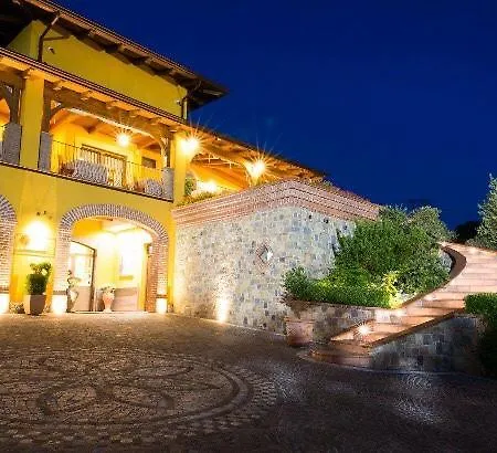 Relais Colle Del Sole Bauernhof